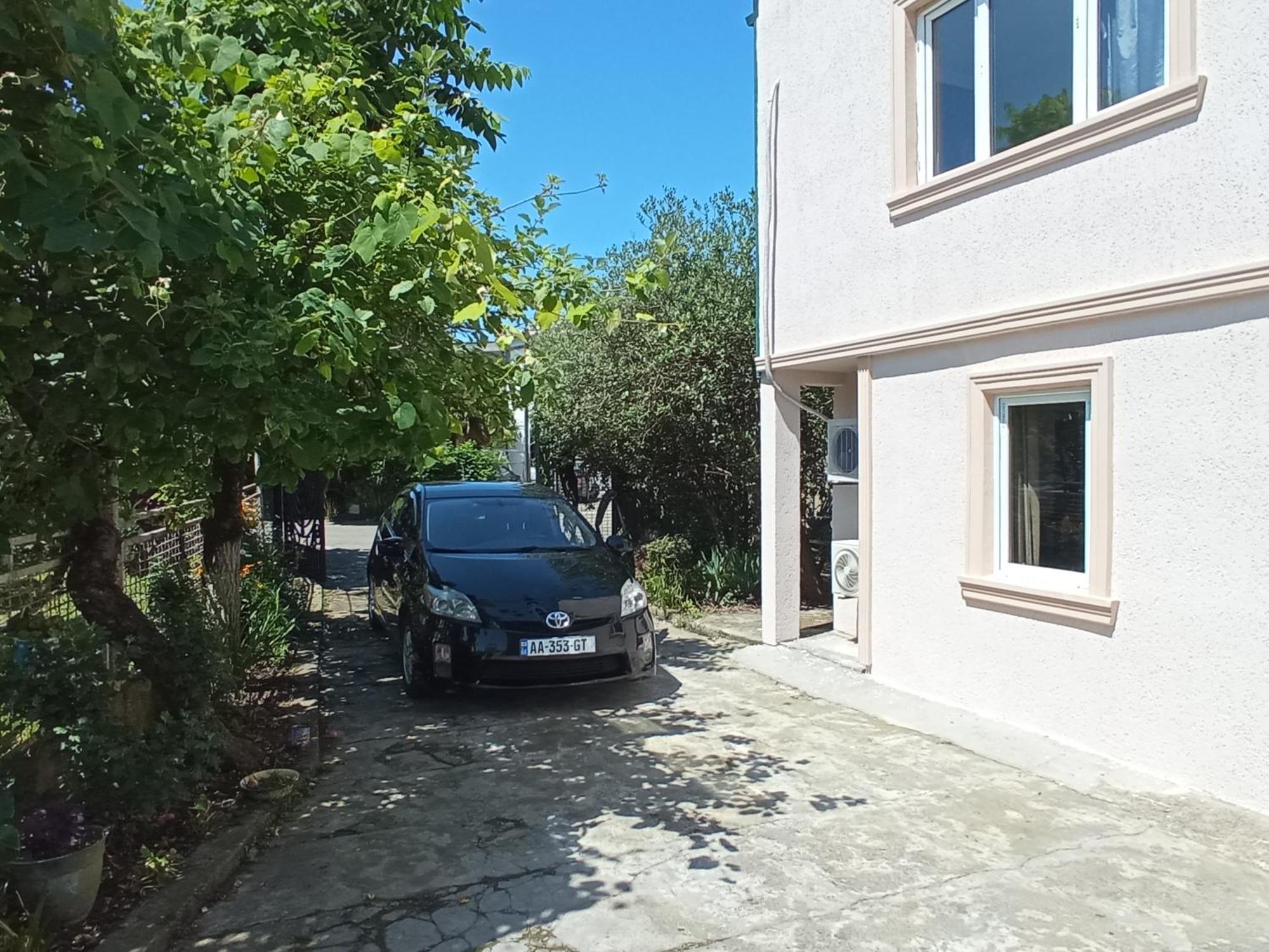 Zaza Hotel Kobuleti Bilik gambar